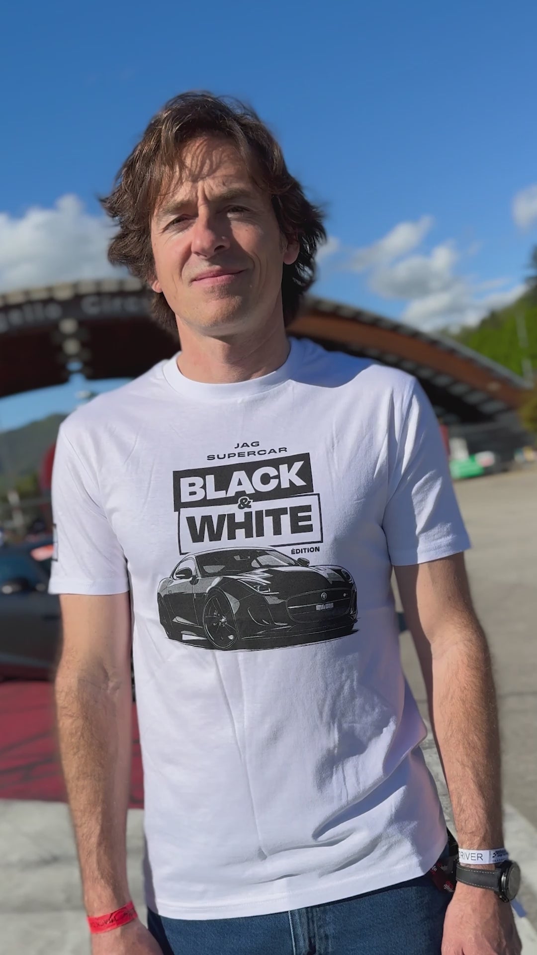 T-SHIRT BLACK & WHITE